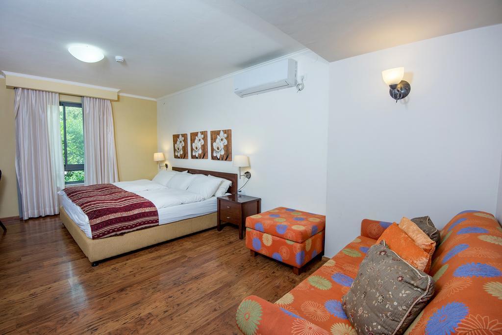 Zohar Badeshe Hotel Daliyya Eksteriør billede